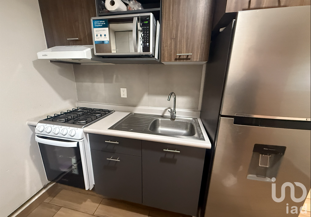 Depa en venta  con tan solo 2 años de antiguedad, 2 recamaras, en primer piso.