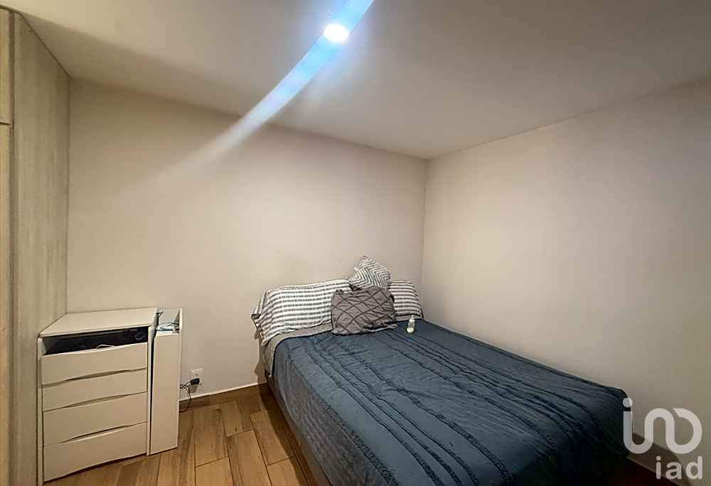 Depa en venta  con tan solo 2 años de antiguedad, 2 recamaras, en primer piso.