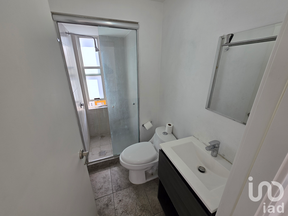 Departamento en Conjunto 3 Lagos, elevador,  gym, alberca, salón usos múltiplos