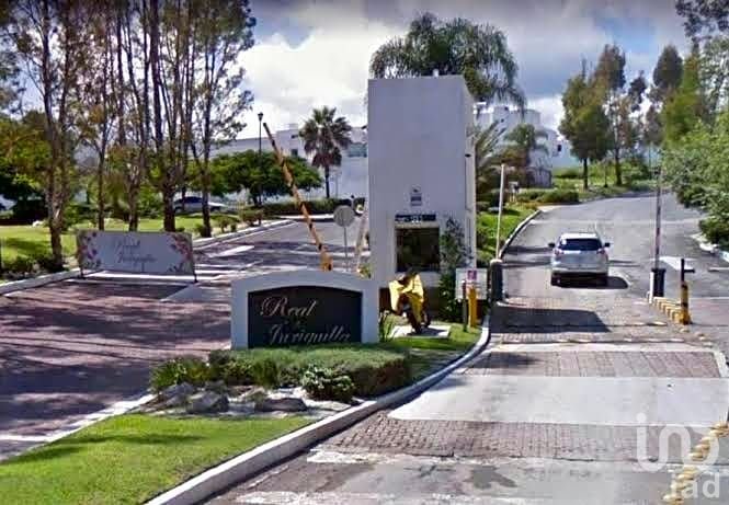 REAL DE JURIQUILLA TERRENO EN VENTA EN PRIVADA