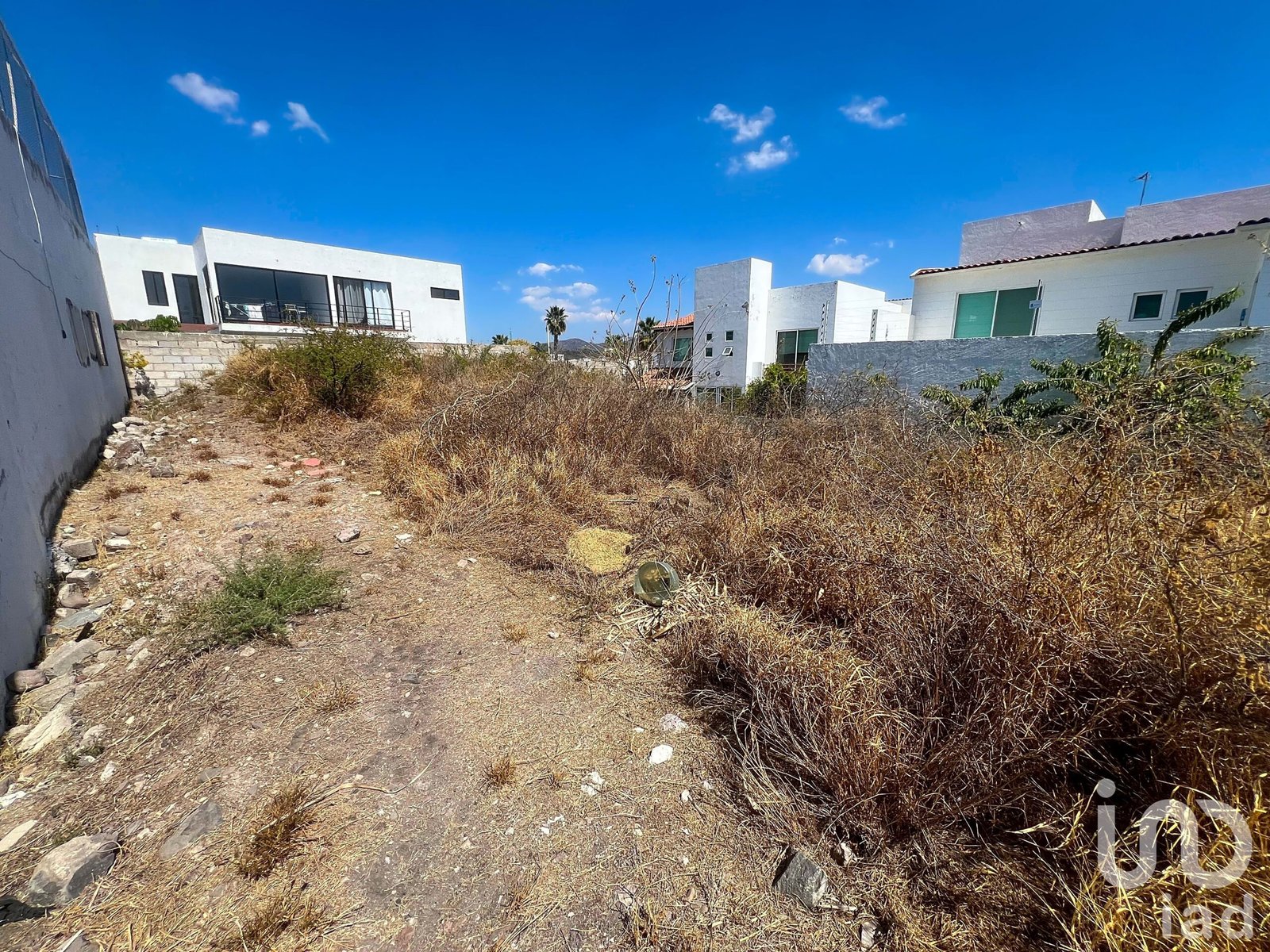 REAL DE JURIQUILLA TERRENO EN VENTA EN PRIVADA