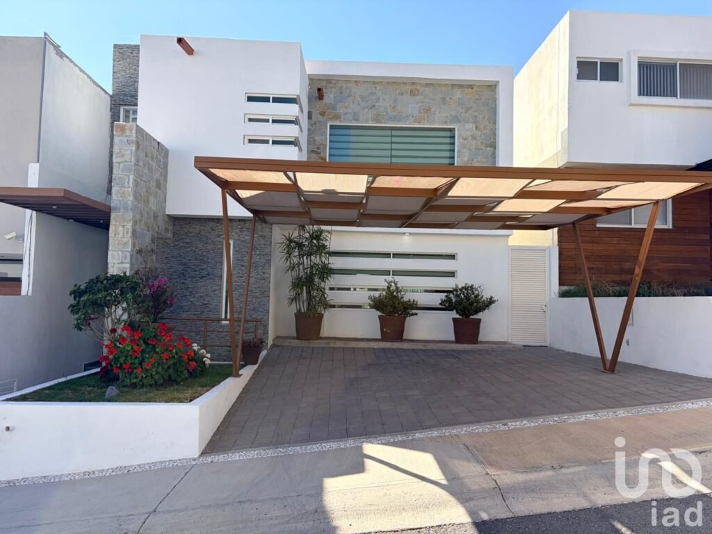 Casa en Venta en Lomas de Juriquilla, Querétaro