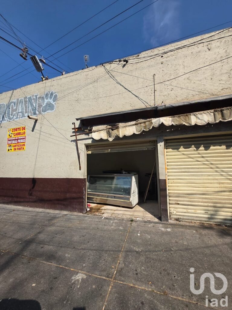 LOCAL EN VENTA EN LA COLONIA MORELOS, VENUSTIANO CARRANZA