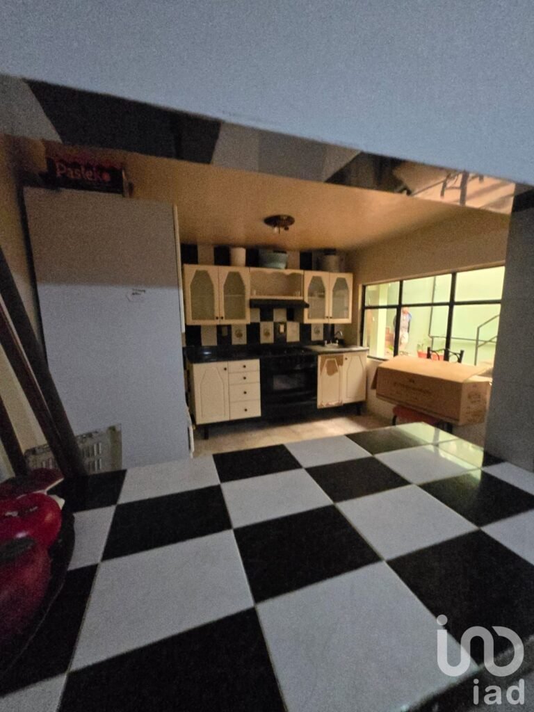 CASA EN VENTA EN FRACCIONAMIENTO EMILIANO ZAPATA 1A. SECCIÓN, ECATEPEC DE MORELOS