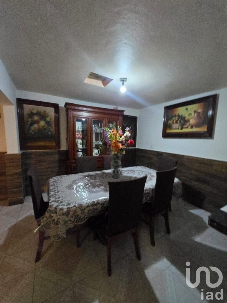 CASA EN VENTA EN FRACCIONAMIENTO EMILIANO ZAPATA 1A. SECCIÓN, ECATEPEC DE MORELOS