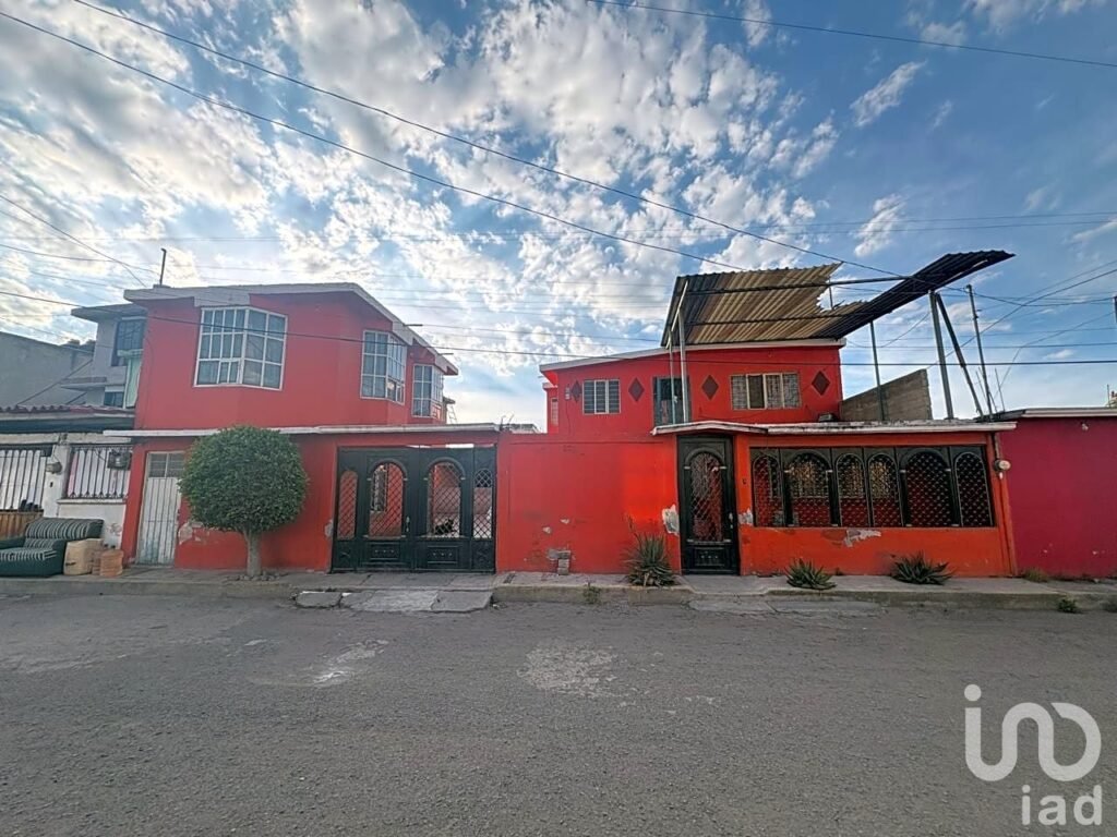 VENTA de casa Las Trojes, Cuautitlán - 2333407 casas en venta venta de casa las trojes cuautitlan 287627