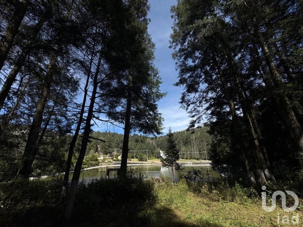 Se vende terreno en el Bosque con vista al lago en Real del Monte, Hidalgo