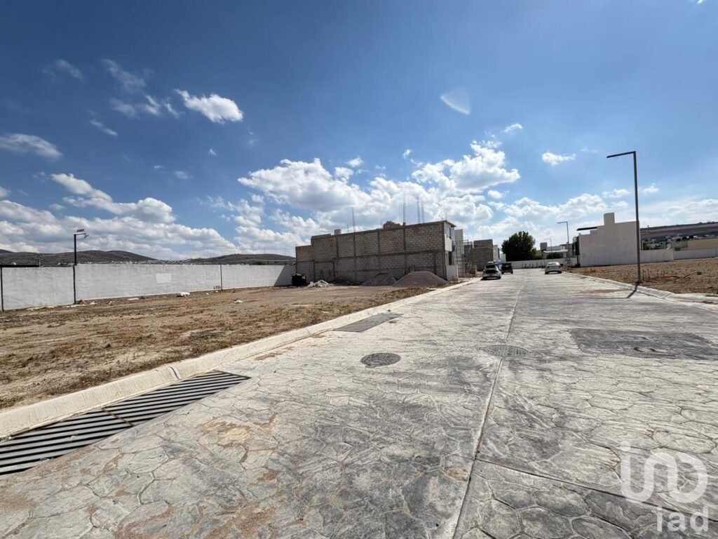 Se vende terreno en Fraccionamiento Residencial Villa Airosa en Pachuca, Hidalgo