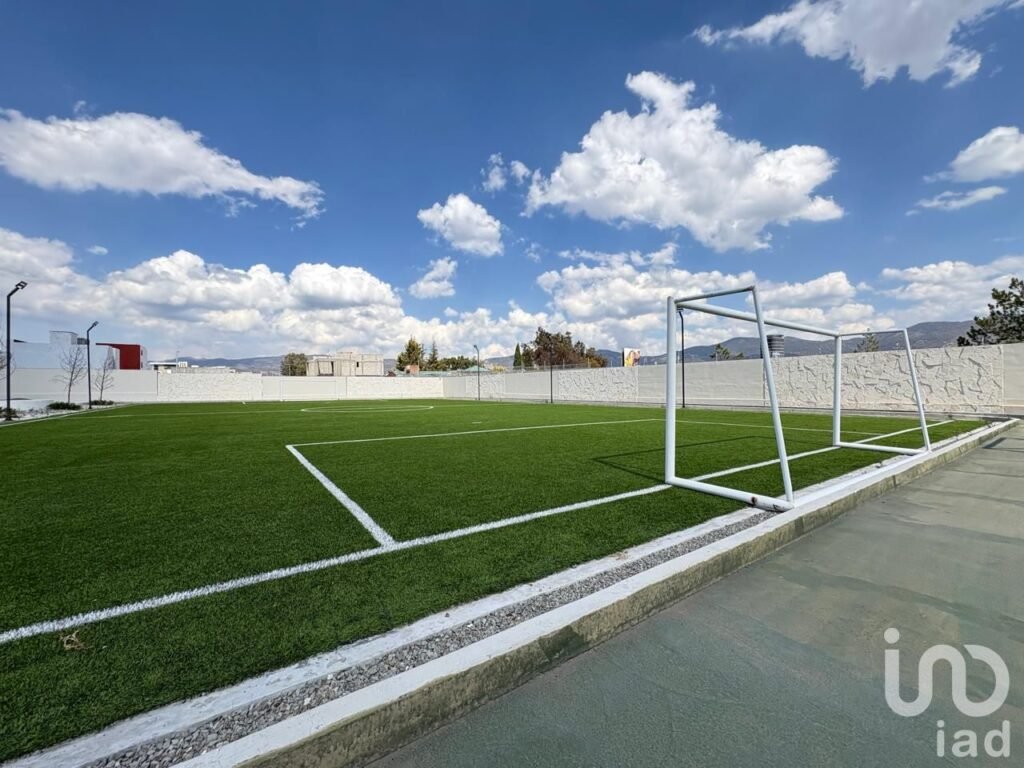 Se vende terreno en Fraccionamiento Residencial Villa Airosa en Pachuca, Hidalgo