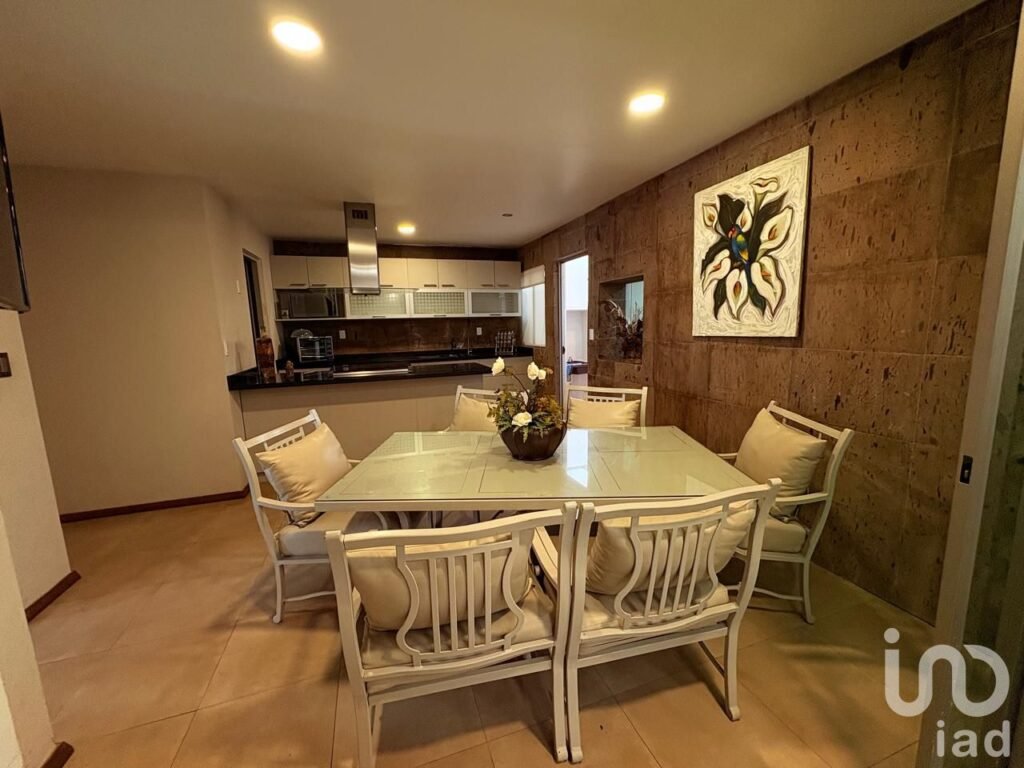 Se vende casa de 4 recámaras en fraccionamiento La luz, en Pachuca, Hidalgo