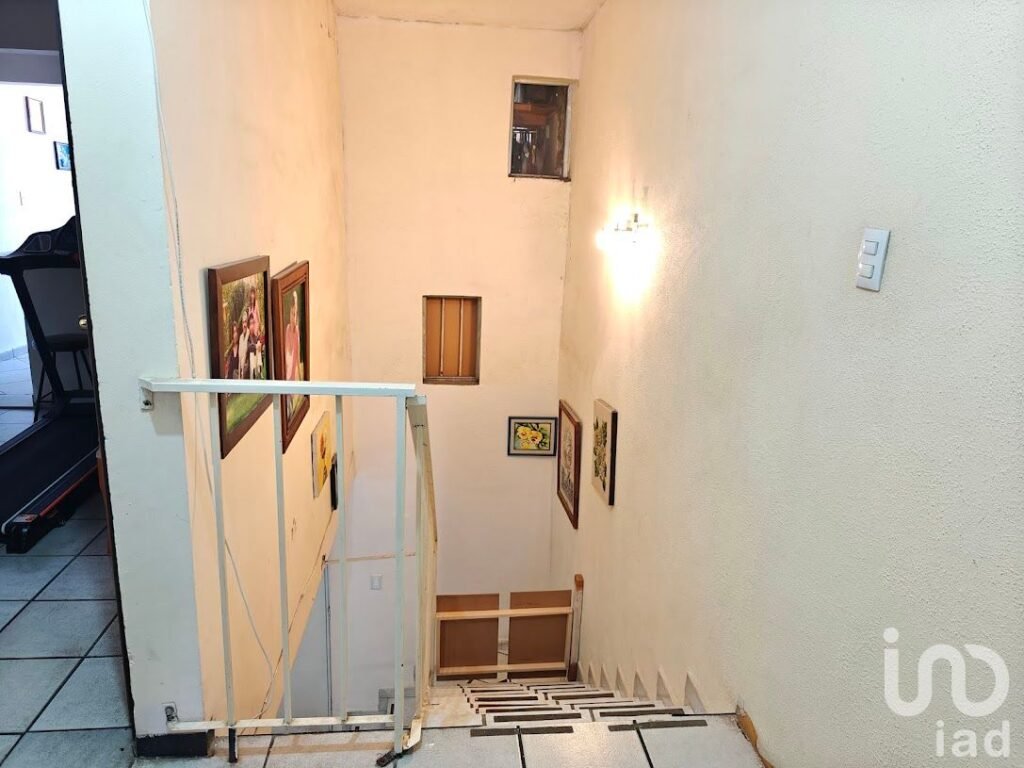 Venta de Casa en Valle Dorado