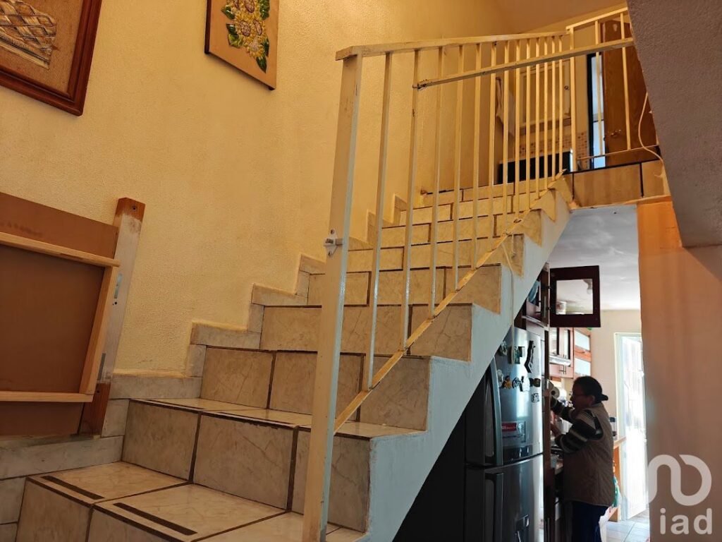 Venta de Casa en Valle Dorado