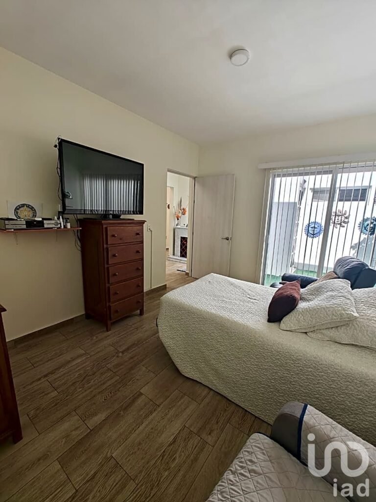 VENDO CASA QUERETARO SCHOENSTATT CORREGIDORA