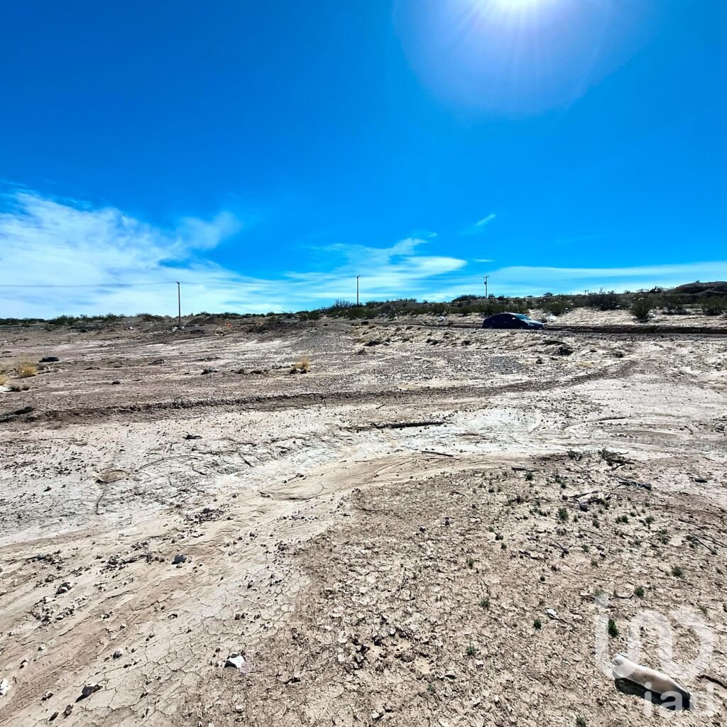 TERRENO EN VENTA 10MIN DE KM.20 A 5 MIN DE CARRETERA. ES CARR.VILLAAHUMADA