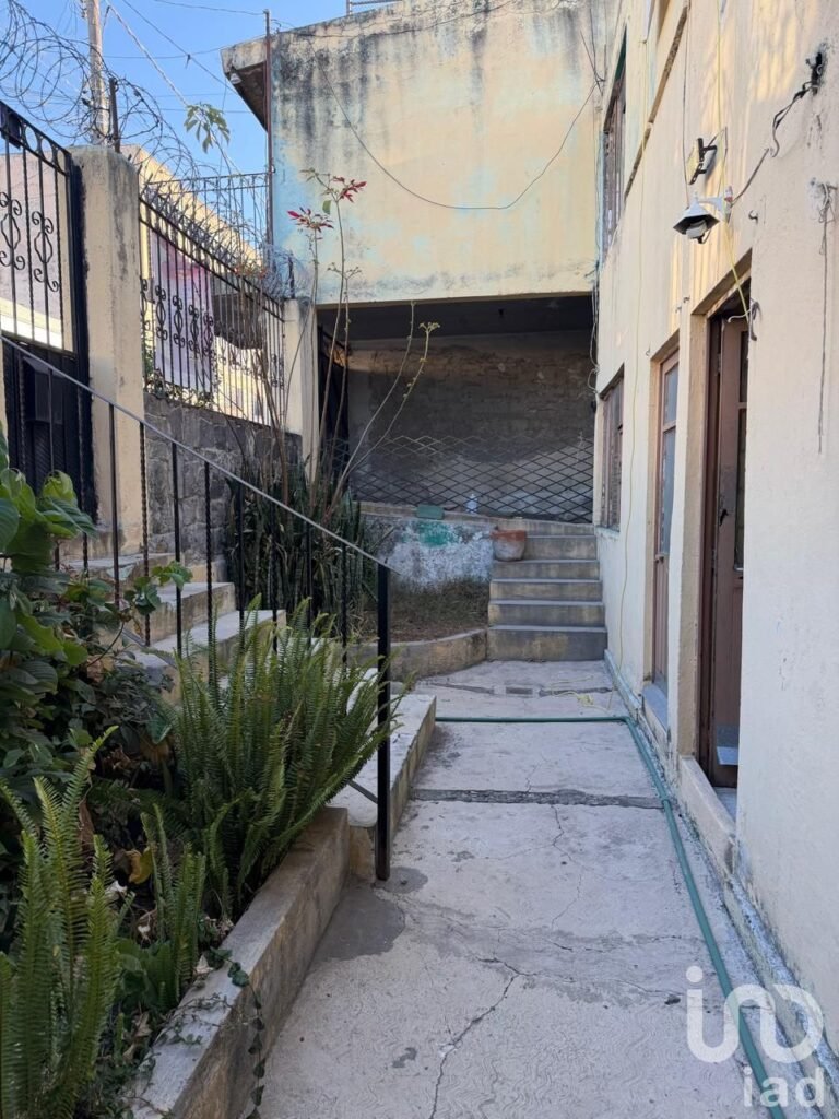 Casa en Venta en Colonia La Paz, Excelente oportunidad para negocio