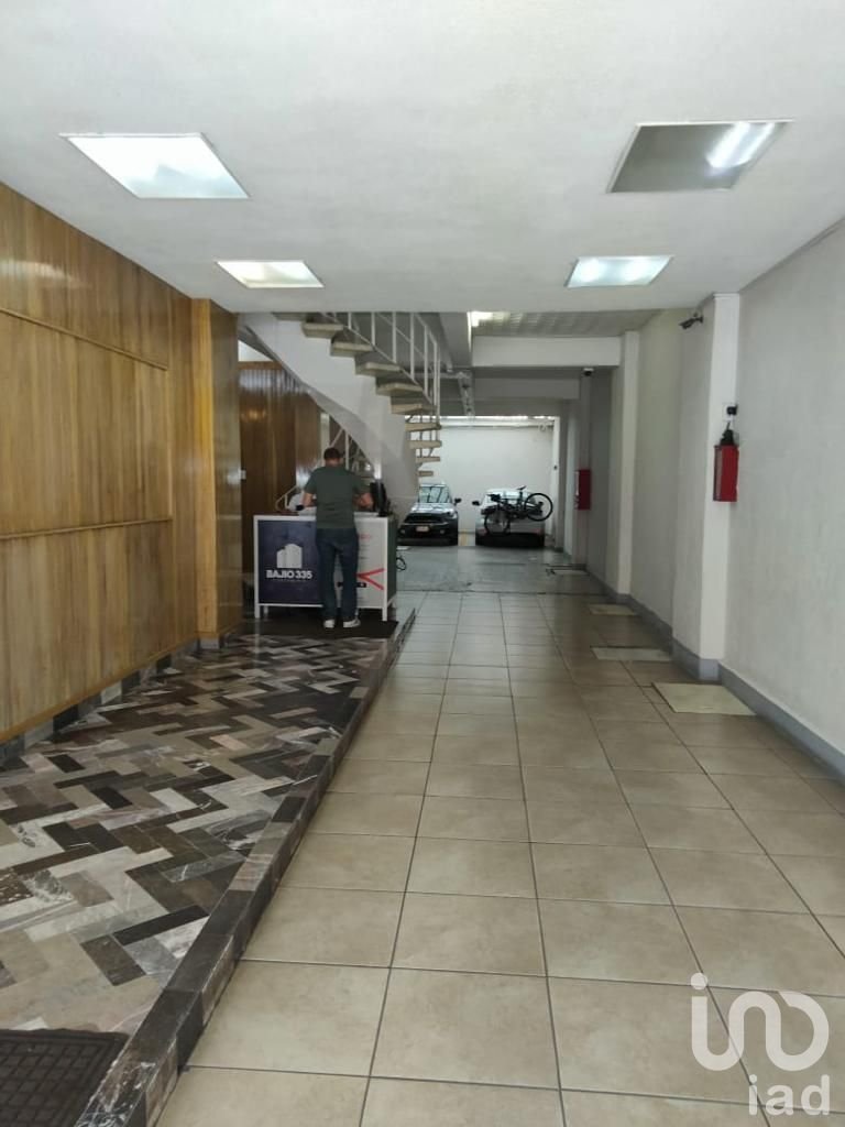 SE RENTA OFICINA A MEDIA CUADRA DE AVENIDA INSURGENTES (METROBUS NUEVO LEON)