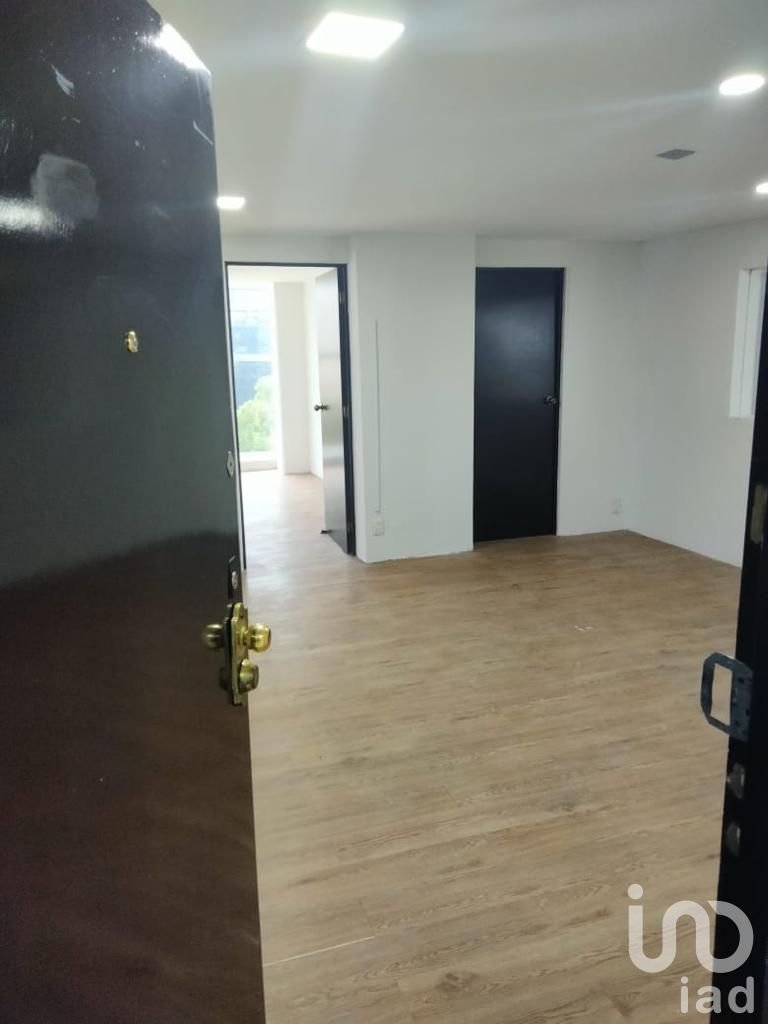 SE RENTA OFICINA A MEDIA CUADRA DE AVENIDA INSURGENTES (METROBUS NUEVO LEON)