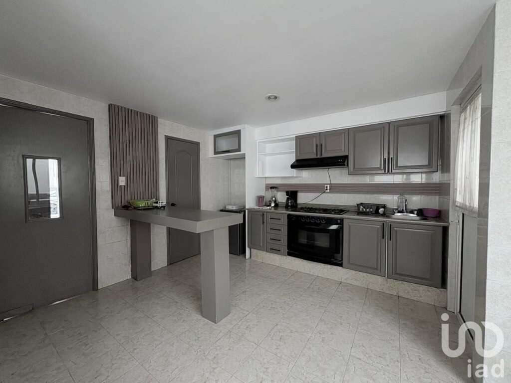 Se vende casa en Privada Arboledas de San Javier, Pachuca, Hidalgo