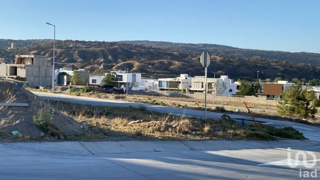 Terreno en venta en Fracc. Los Robles