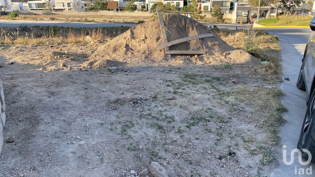 Terreno en venta en Fracc. Los Robles