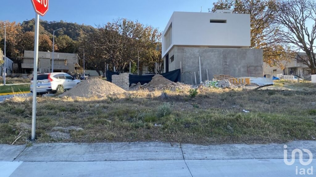 Terreno en venta en Fracc. Los Robles