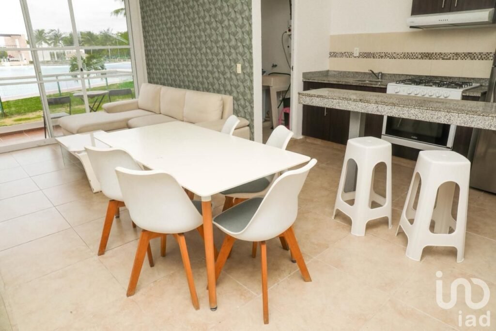 DEPARTAMENTO EN VENTA DE  DREAM LAGOONS CANCUN