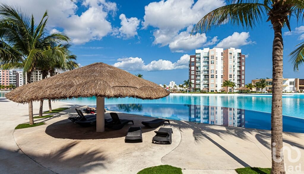 DEPARTAMENTO EN VENTA DE  DREAM LAGOONS CANCUN