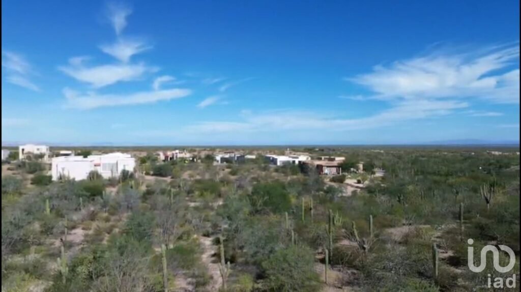 TERRENO EN VENTA EN LOMAS DEL CENTENARIO