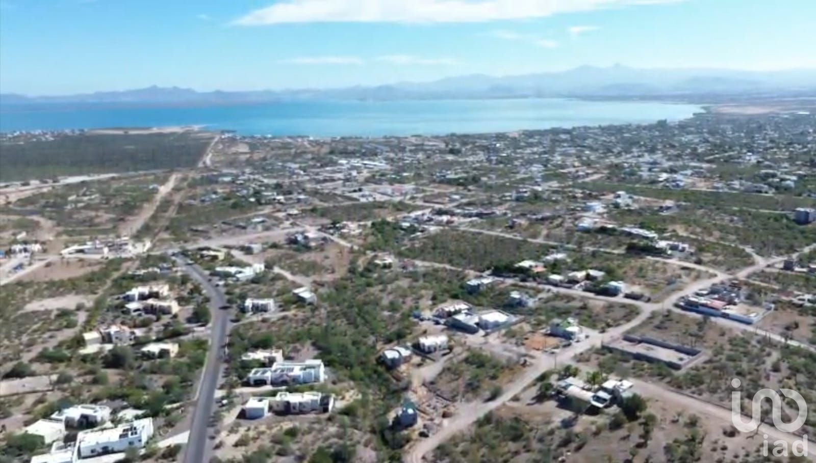 TERRENO EN VENTA EN LOMAS DEL CENTENARIO