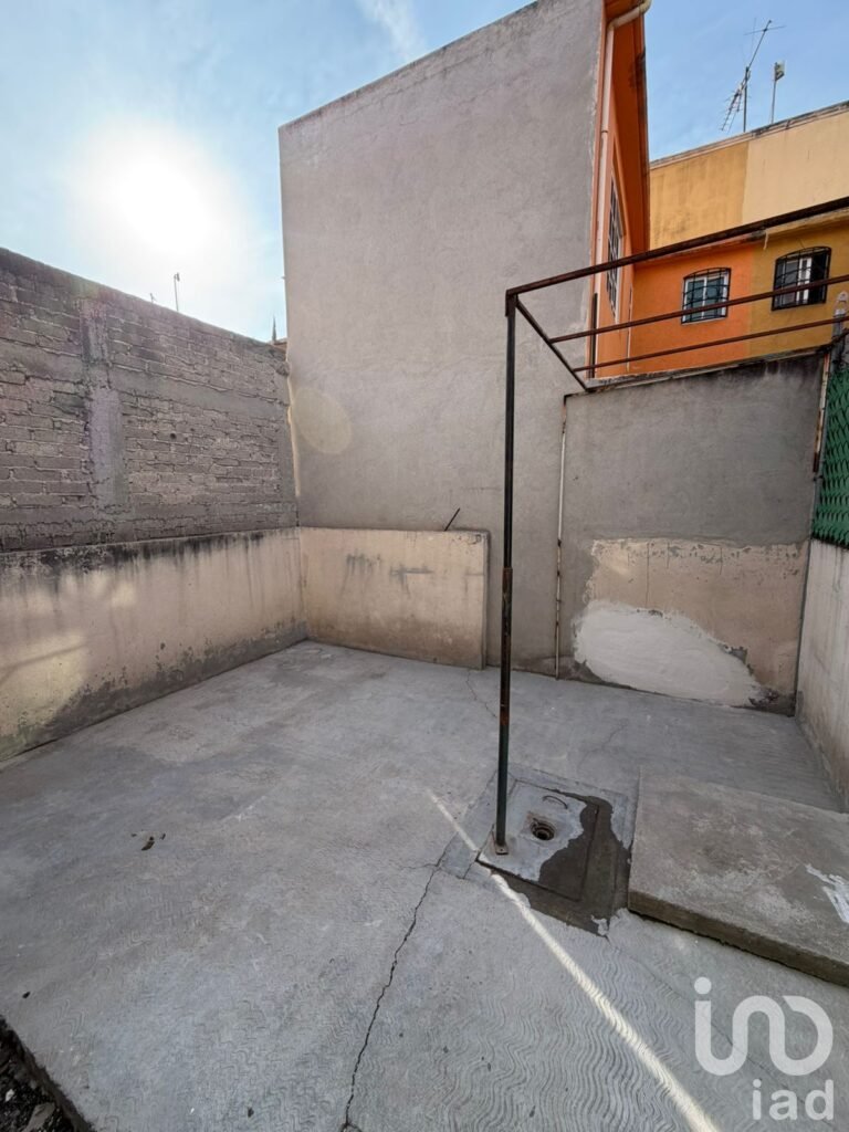 CASA en venta Fracc Las Americas Ecatepec