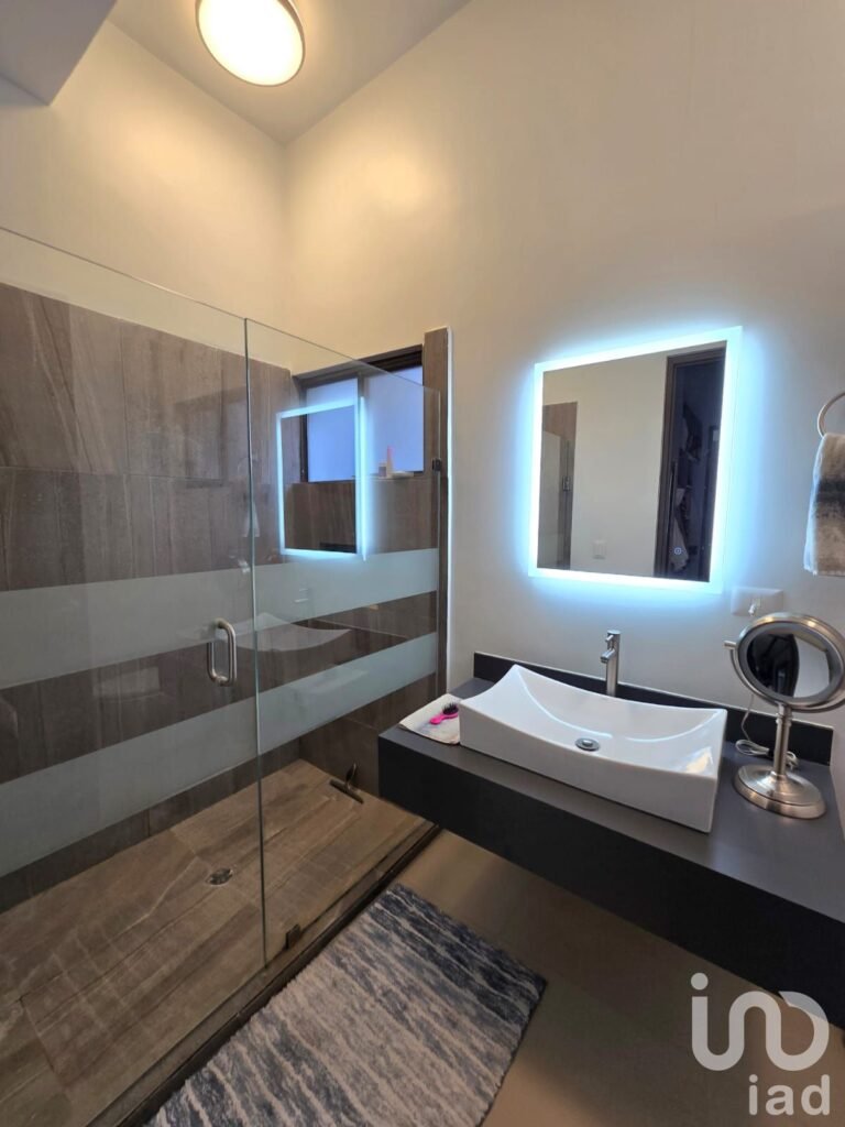 Casa en Venta Veneros Residencial en Cd. Juarez Chih.