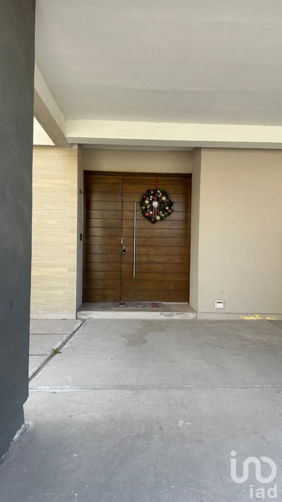 Casa en Venta Veneros Residencial en Cd. Juarez Chih.