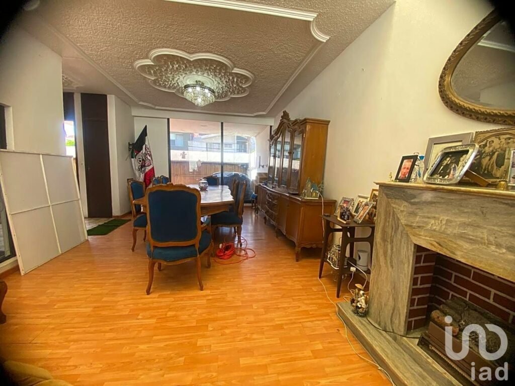 Casa en venta en Otranto 2610 Providencia, Guadalajara