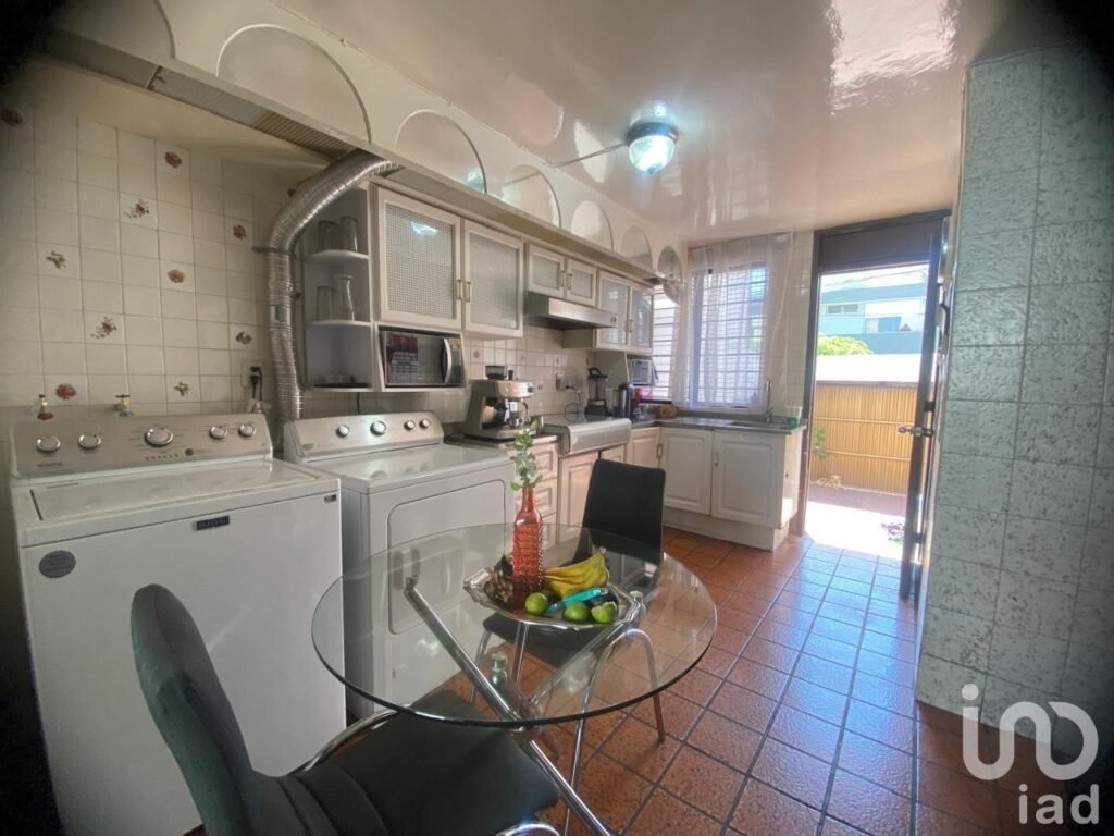 Casa en venta en Otranto 2610 Providencia, Guadalajara