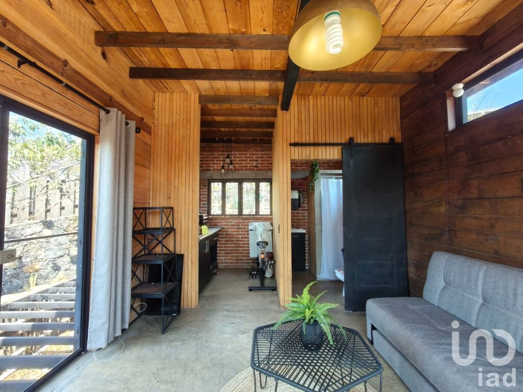 Cabaña en Tepoztlán con vista a las montañas, a 15 minutos del centro.