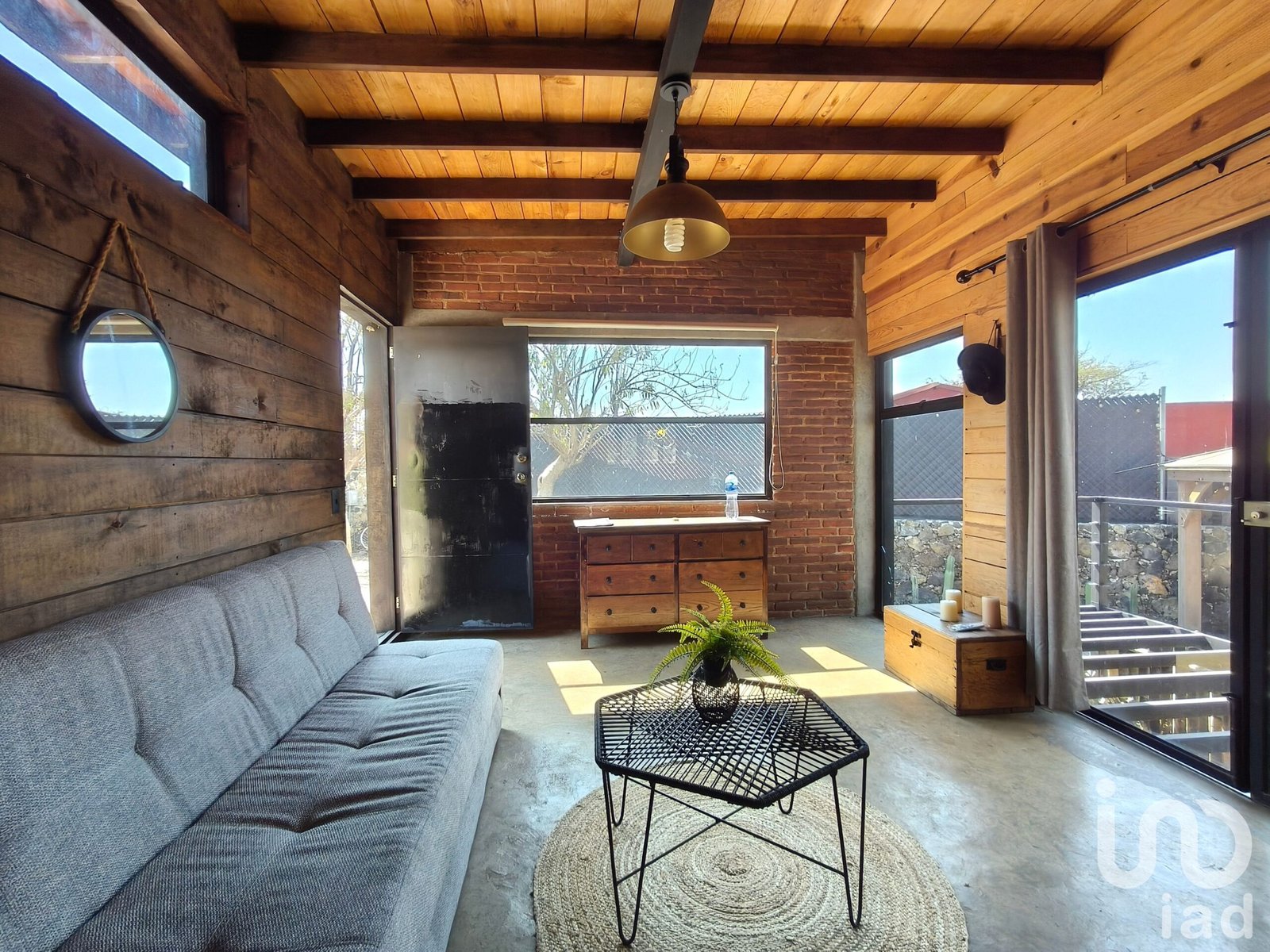Cabaña en Tepoztlán con vista a las montañas, a 15 minutos del centro.