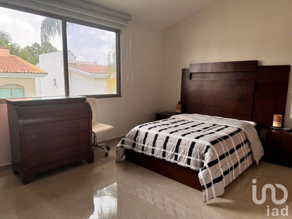 Renta Casa Amueblada en Valle Real Zapopan, Jalisco