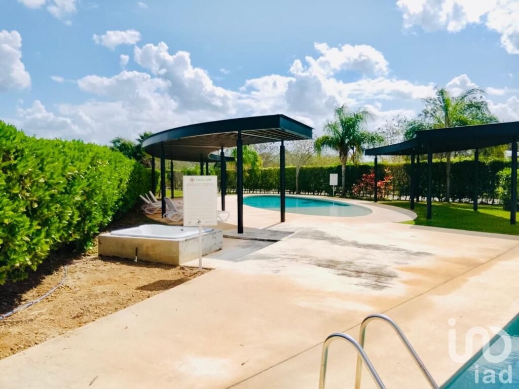 Terreno Residencial en Venta Yaxlum Conkal, Mérida – 380 m², Acepta Infonavit - 2335963 terreno en venta terreno residencial en venta yaxlum conkal merida 380 m2 acepta infonavit 287470