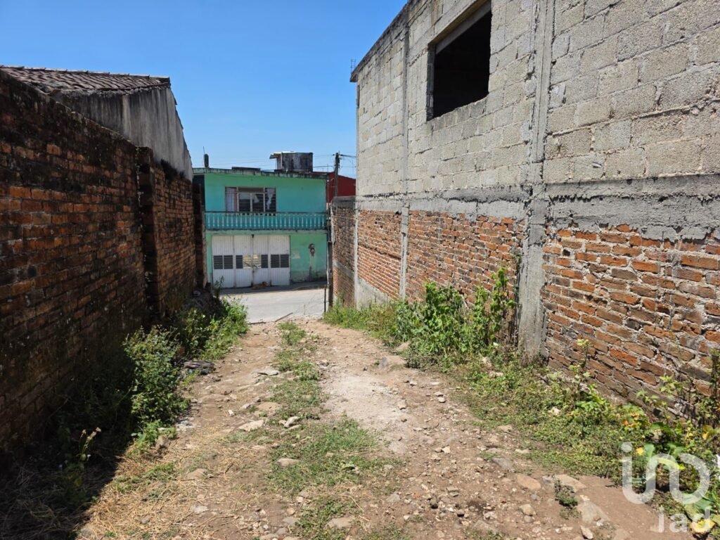 Venta de terreno céntrico en Xico Veracruz