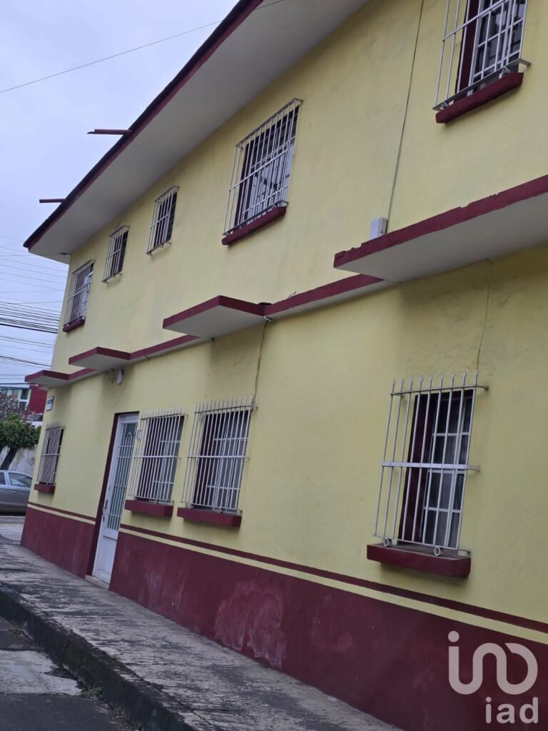 Renta de edifico céntrico en esquina en Xalapa Veracruz - 2336039 edificio en renta renta de edifico centrico en esquina en xalapa veracruz 290829