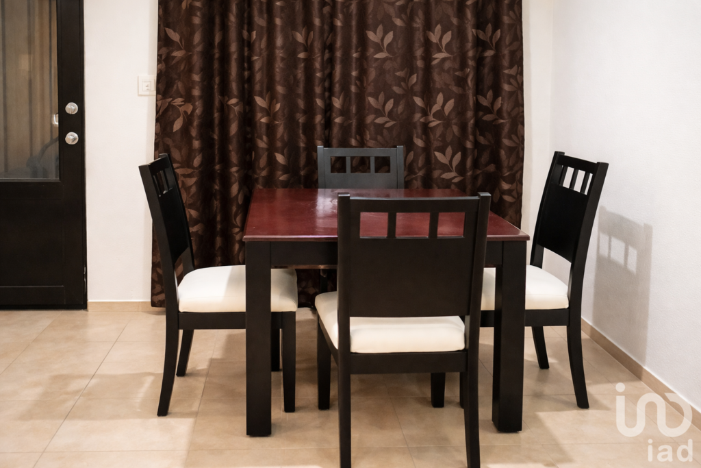 Se Renta Departamento Amueblado 1 recámara, Zona Centro Saltillo, 1 persona o 1 pareja