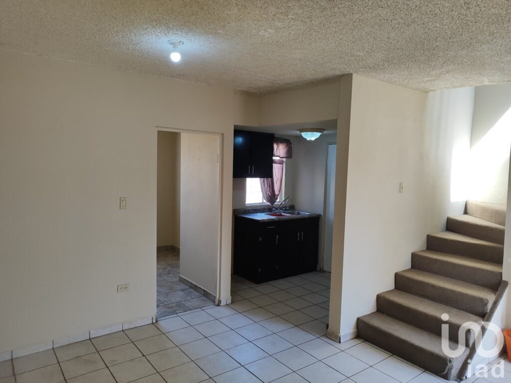 Casa en rentas Mexicali .Hacienda del Real. Tres recamaras. 1.5 baños.