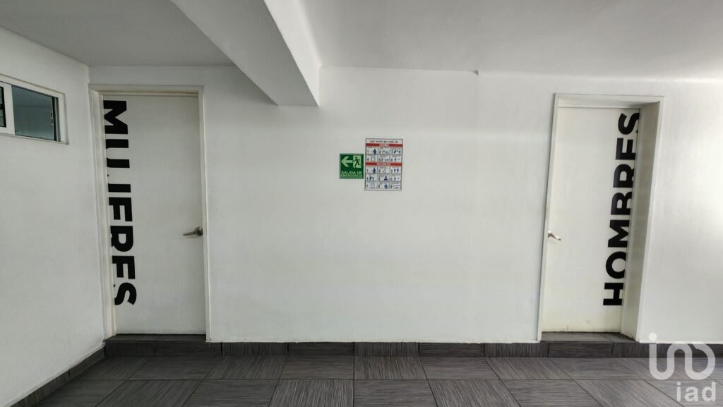 RENTA DE OFICINA COLONIA BUENAVISTA