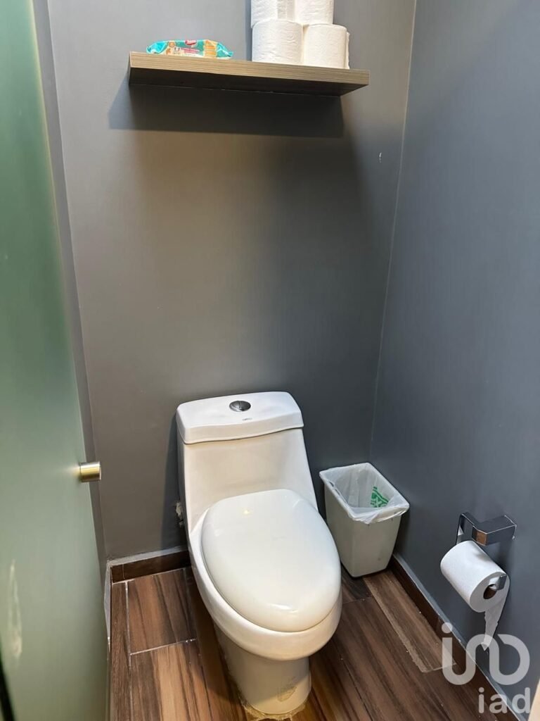 SE VENDE CASA EN EL FRACCIONAMIENTO HACIENDA DEL ORO EN TLAJOMULCO DE ZUÑIGA JALISCO