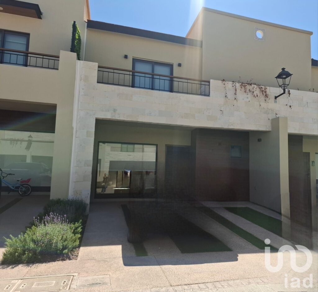 Casa Nueva en Renta, Misión Shoensthatt, Corregidora, Qro