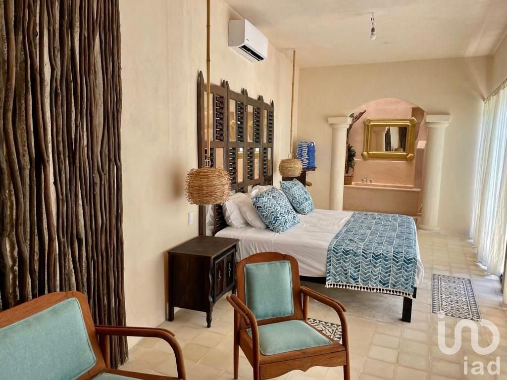 CASA RENOVADA EN EL CENTRO DE MERIDA YUCATAN