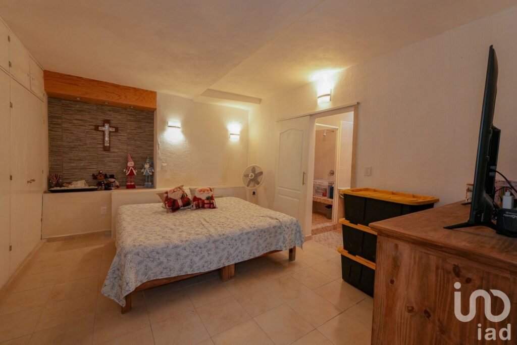 Venta o renta de casa en Tlaltenango, Cuernavaca, con Bungalow