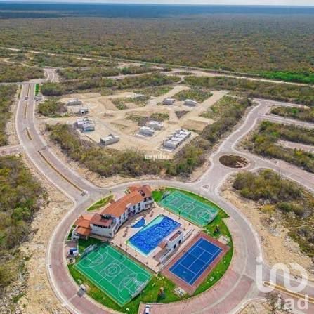 TERRENO EN VENTA EN CIUDAD MADERAS PENINSULA