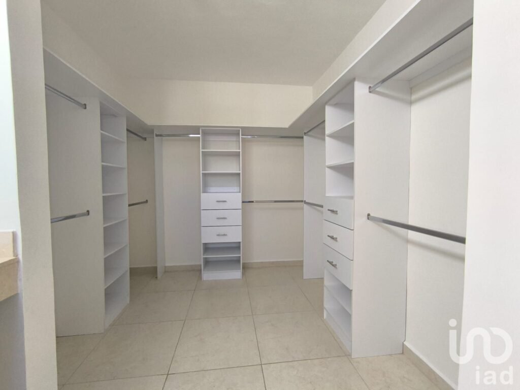 Casa en Venta Equipada, Toscana Residencial Dominio Cumbres