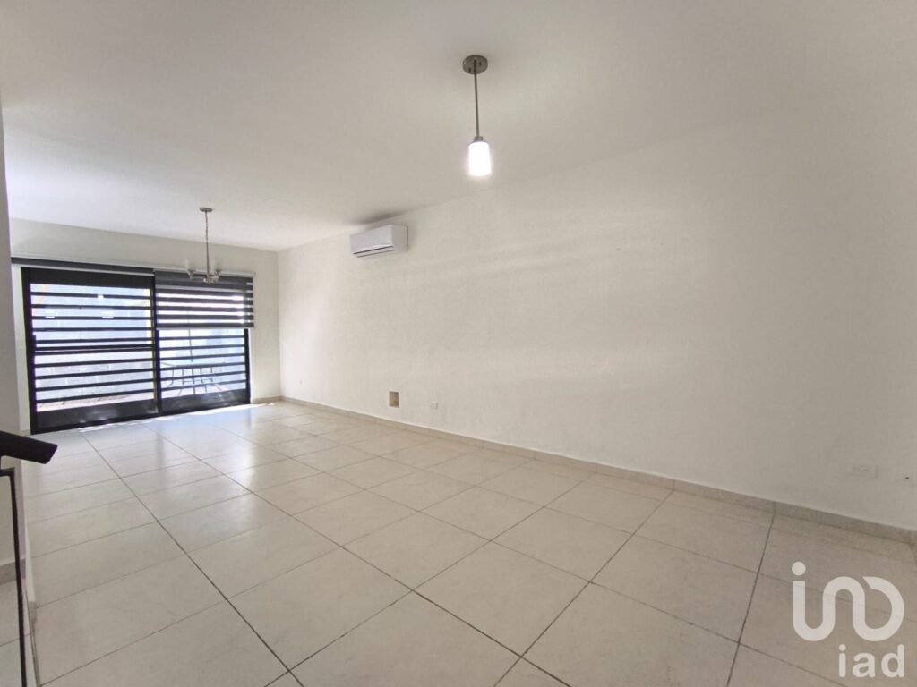 Casa en Venta Equipada, Toscana Residencial Dominio Cumbres